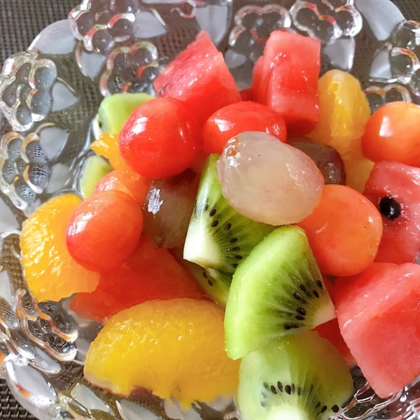 ぶっこむだけで豪華 夏のフルーツポンチ レシピ 作り方 By Balletmom 楽天レシピ ぶっこむだけで豪華 夏のフルーツポンチ レシピ 作り方 By Balletmom 楽天レシピ