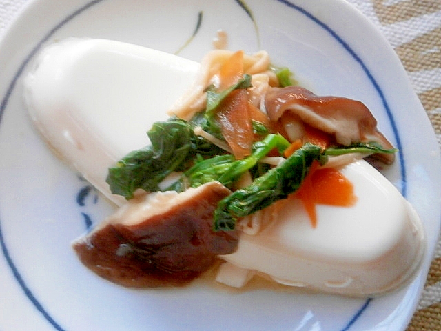 きのこ・菜の花の温豆腐