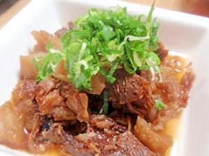 コラーゲンたっぷり!トロトロ牛すじ煮込み♪