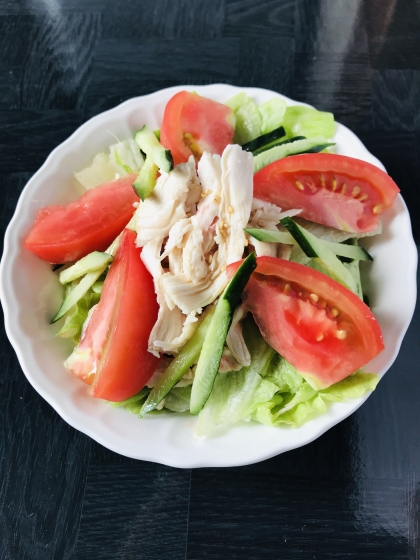 ささみと野菜でとてもヘルシーで良いですね
さっぱりと野菜をたくさん食べられて美味しかったです。