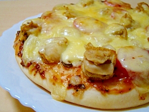 帆立と椎茸のピザ