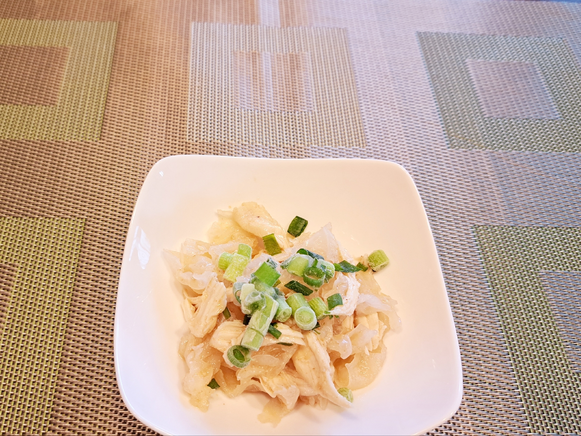 蒸し鶏と 白きくらげの簡単あえもの