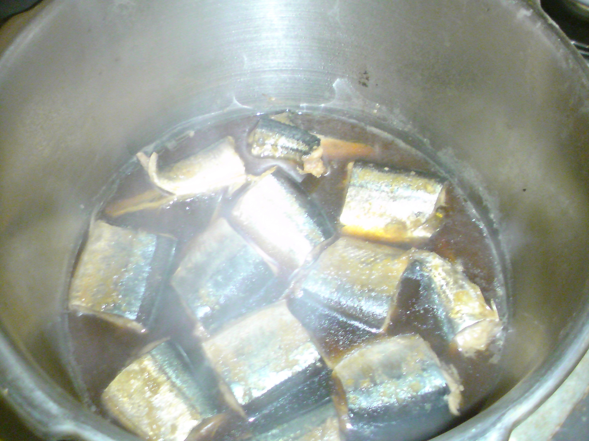 さんま圧力鍋煮