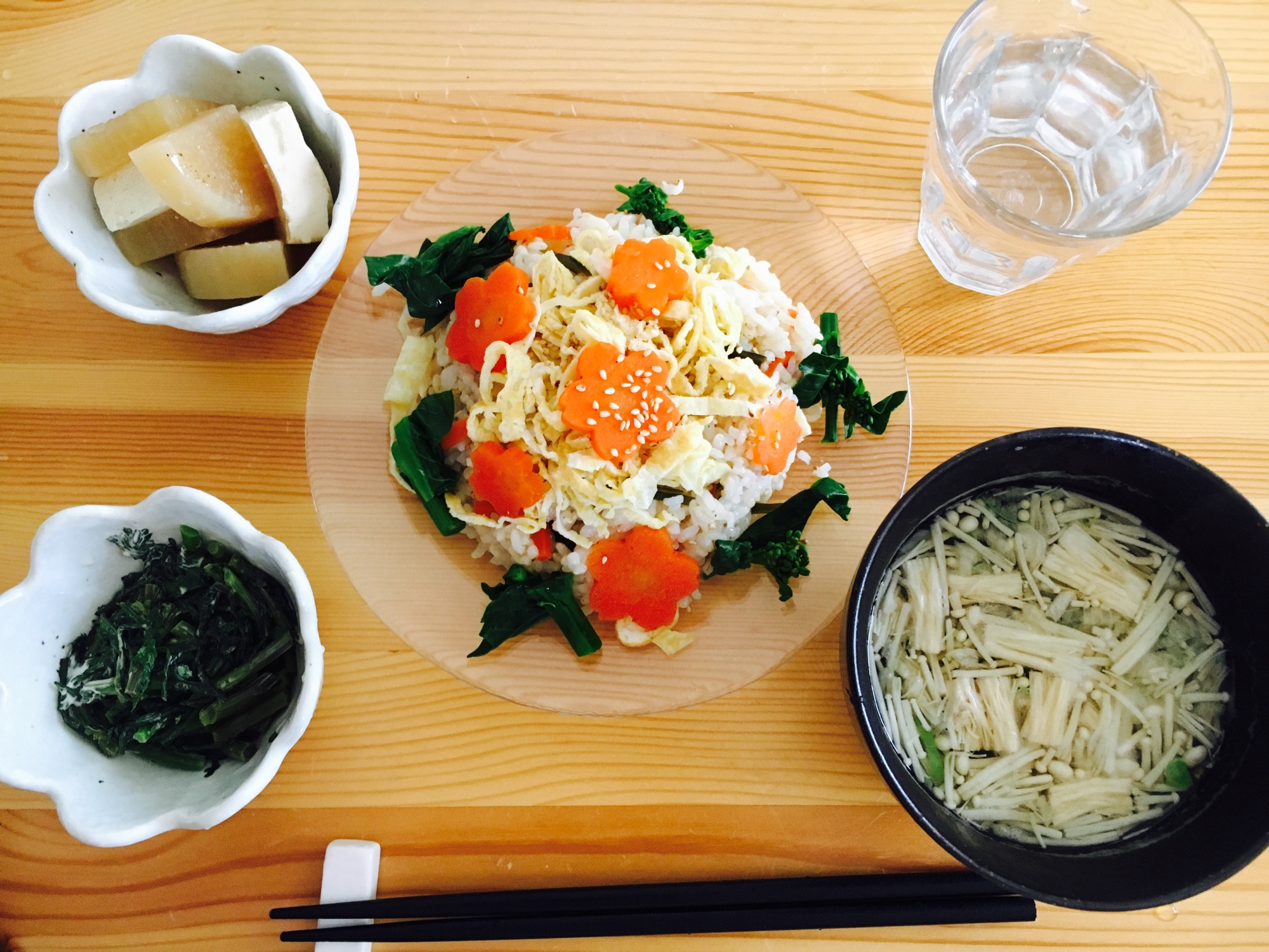 菜の花の華やか混ぜご飯