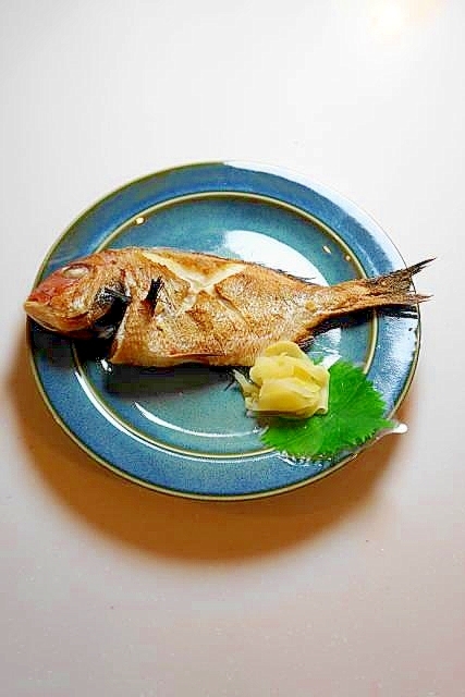 一番美味しい食べ方！花鯛の塩焼き