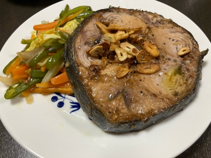 行き付けのスーパーで初めて見かけたので購入・トライしました。焼き色や味付けはまぁまぁ上手く出来ましたが、焼き加減は修行が必要。全体的に美味しく出来ました。