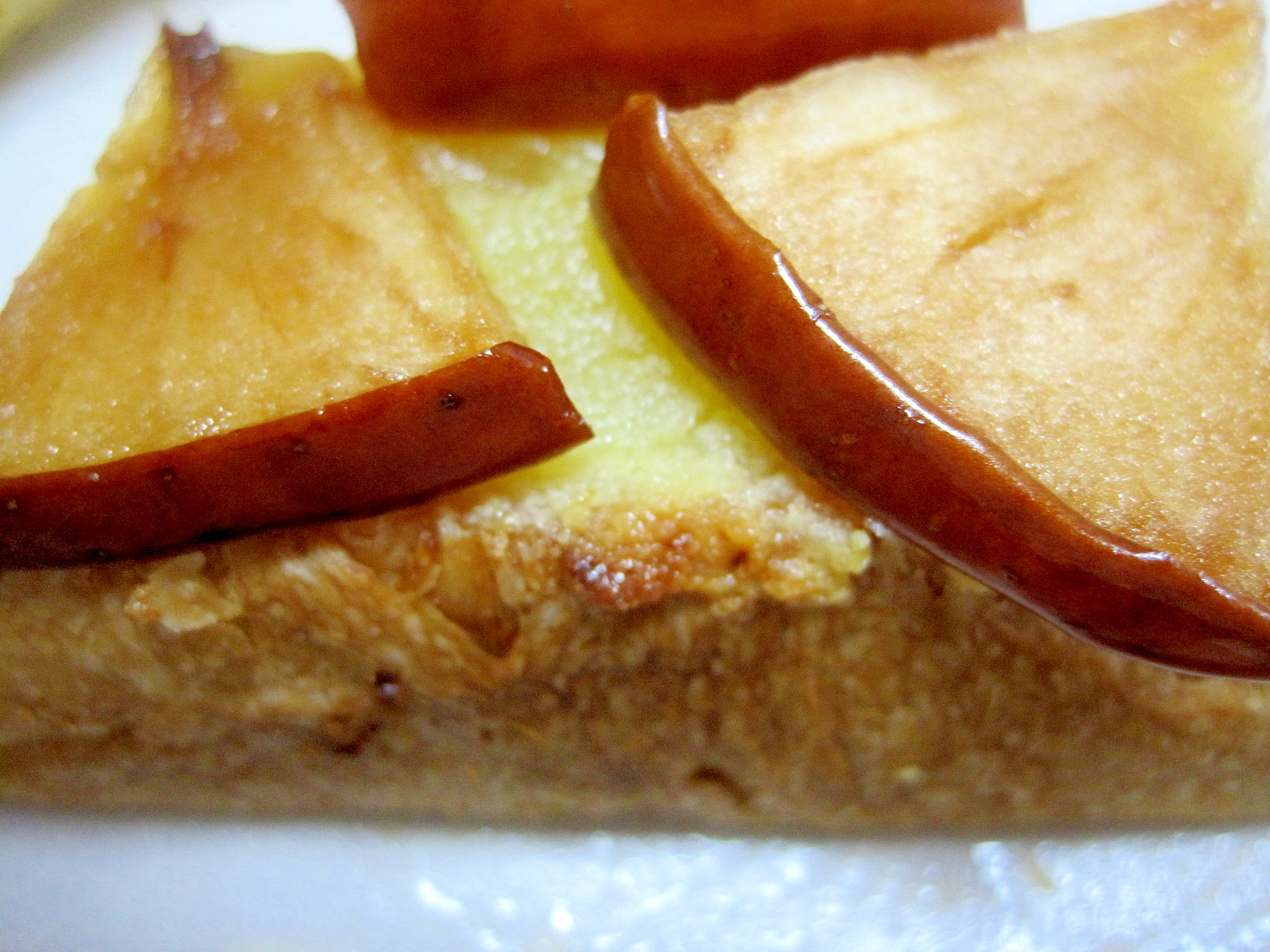 食パンで簡単アップルパイ
