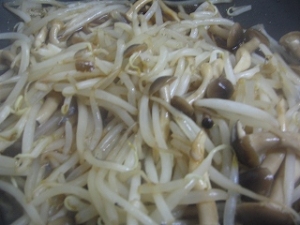 もやしのオイスターソース炒め レシピ 作り方 By Akiakiaki32 楽天レシピ