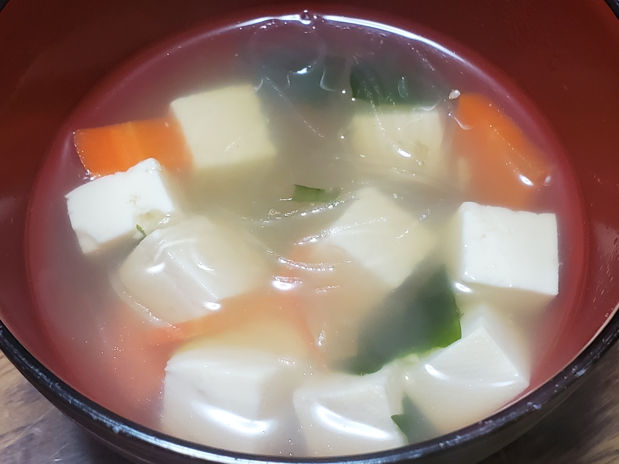 豆腐とにんじんの中華風春雨スープ