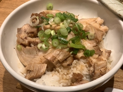 チャーシュー丼