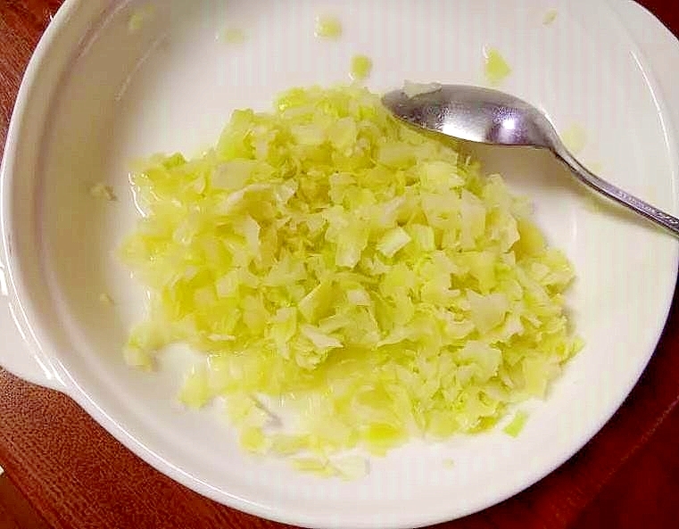 レンジで超簡単 離乳食後期 甘旨キャベツ下拵え レシピ 作り方 By やつはしゆうこ 週末破天荒レシパー スピード承認 楽天レシピ レンジで超簡単 離乳食後期 甘旨キャベツ下拵え レシピ 作り方 By やつはしゆうこ 週末破天荒レシパー スピード承認 楽天レシピ