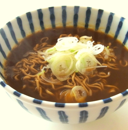 いつもうどんなのですが、お蕎麦もすごくいいですね！とてもおいしかったです。
寒い日のランチに、ポカポカ温まりました。ごちそうさまでした♪