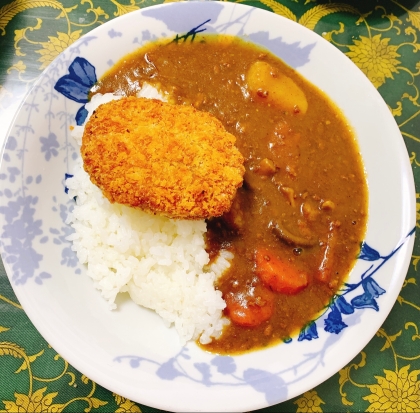 レトルトカレーがおいしくなるちょいテク♪