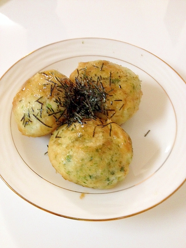 バター醤油が香ばしいチーズ入りおから餅