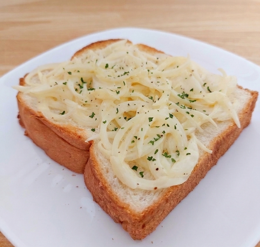 新玉ねぎ【オニオントースト】
