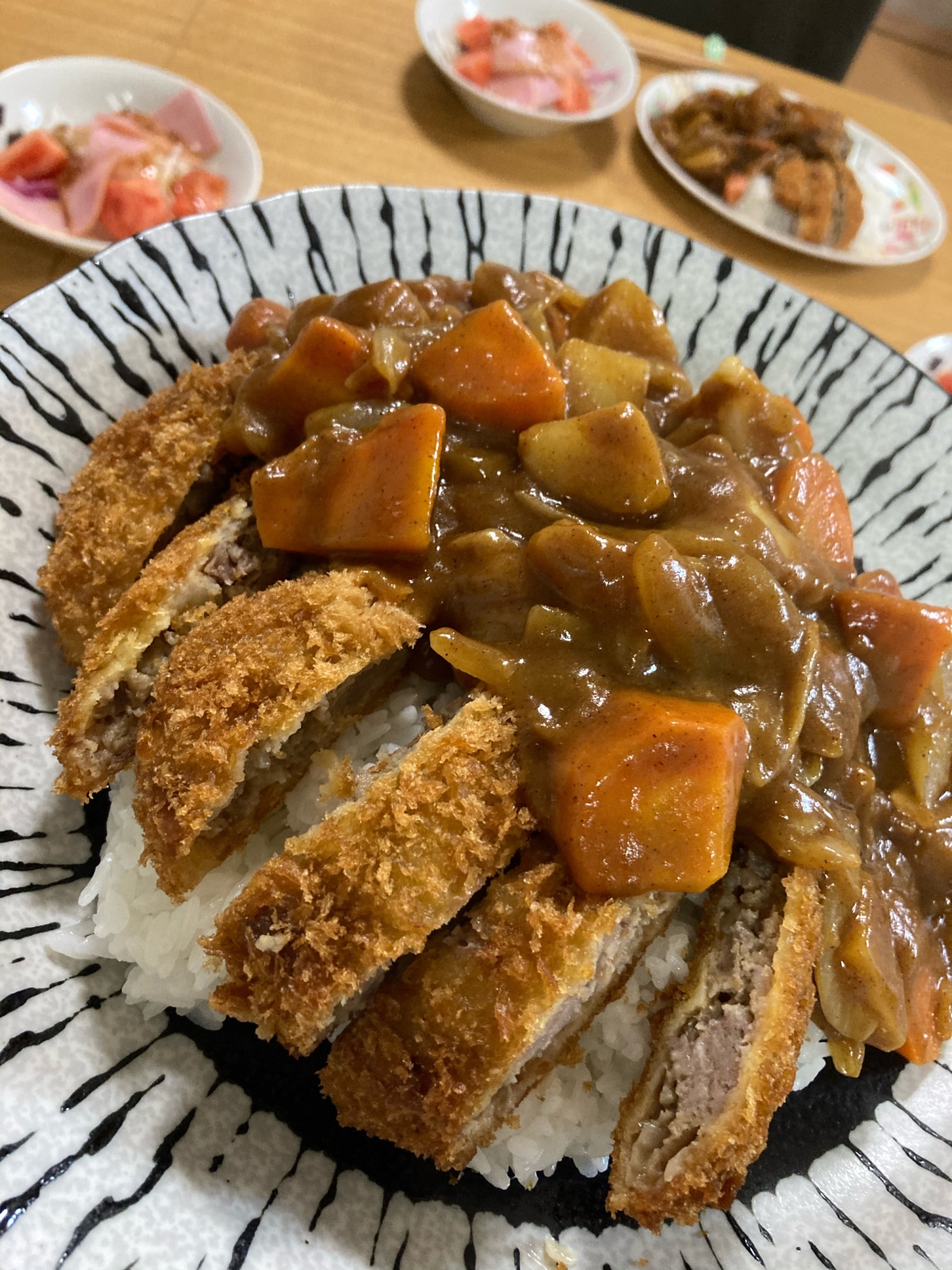 メンチカツカレー