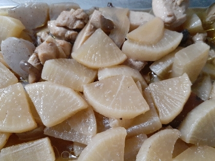 鶏肉と大根こんにゃくの煮物