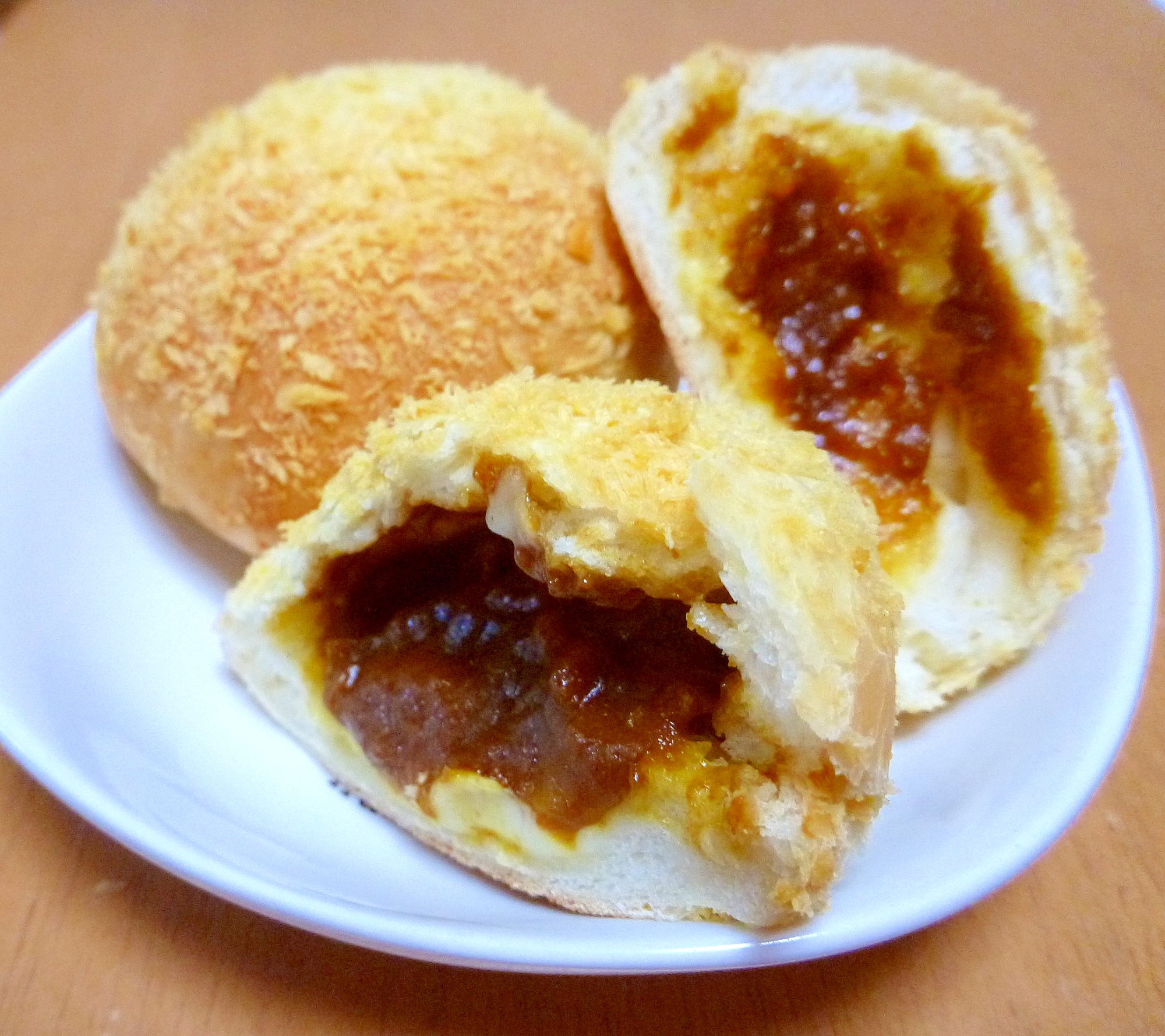 こねないパン・チーズ入り焼きカレーパン