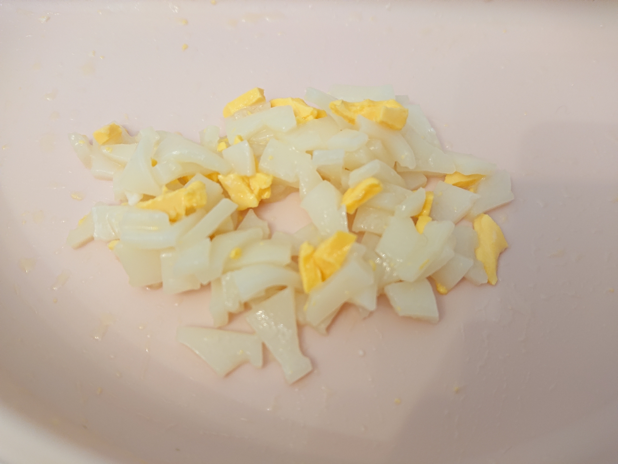 離乳食に⭐うどんと黄身卵