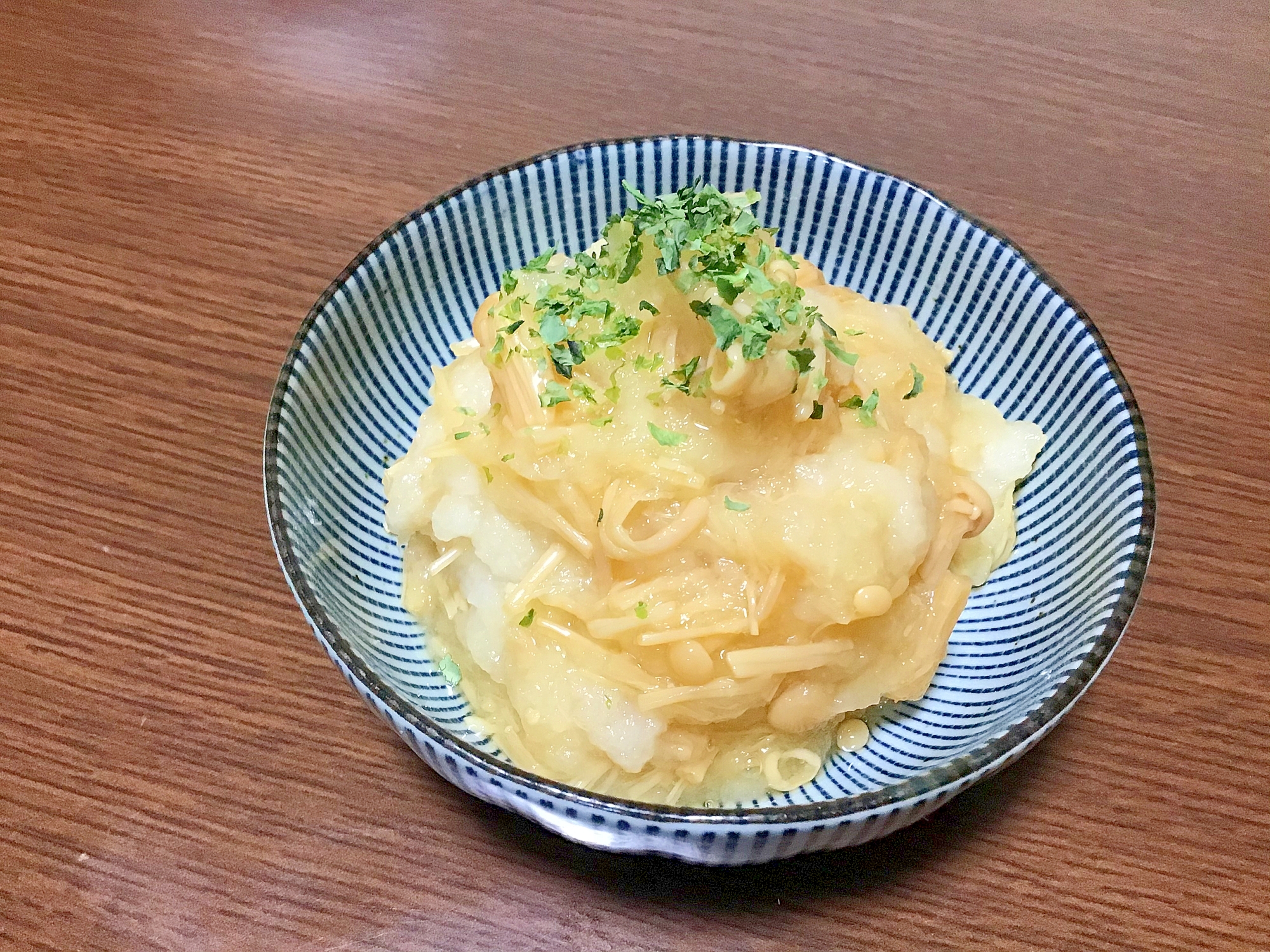 調味料ゼロ！大根おろしとなめ茸の和え物