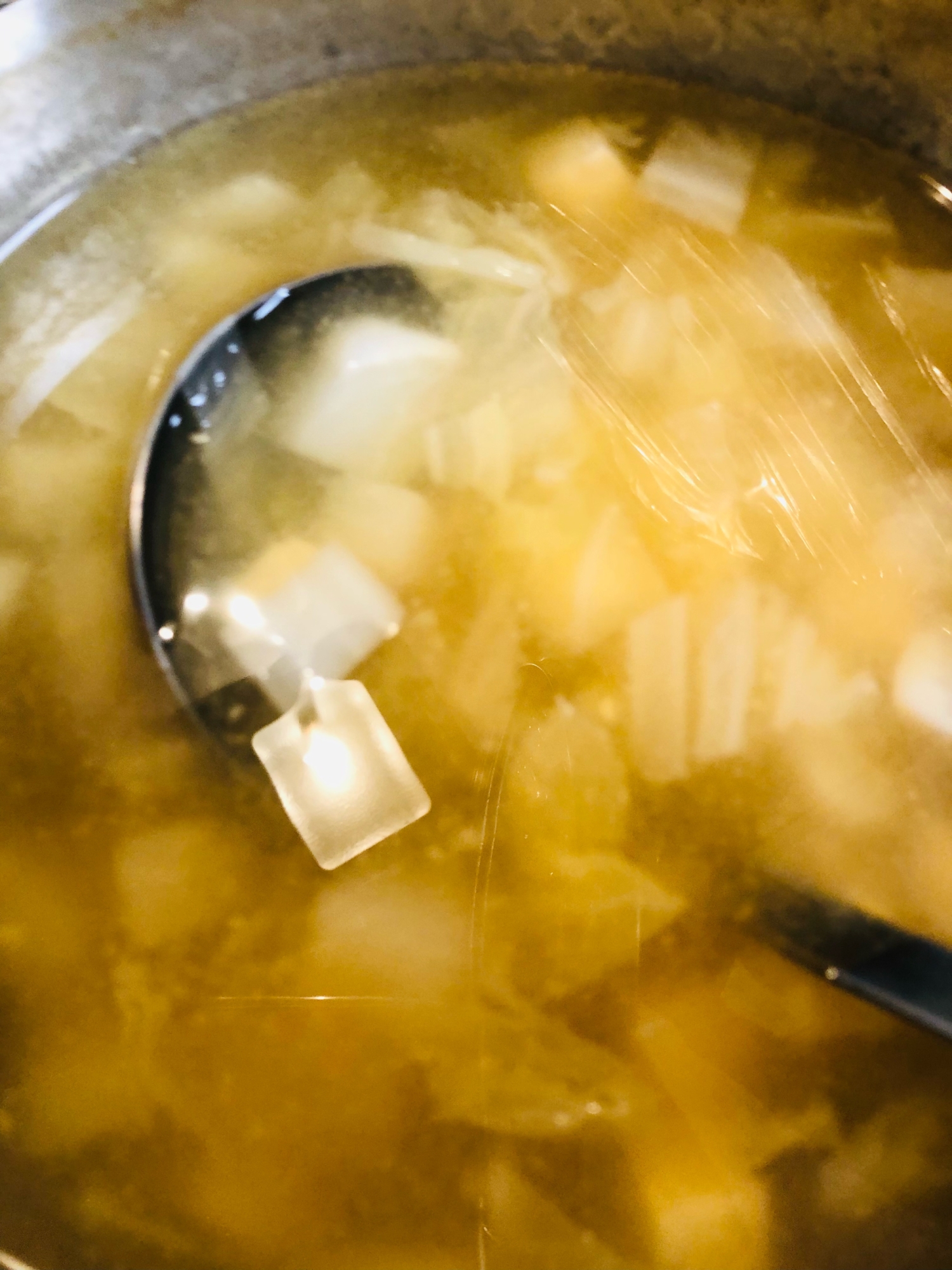 白い具の味噌汁