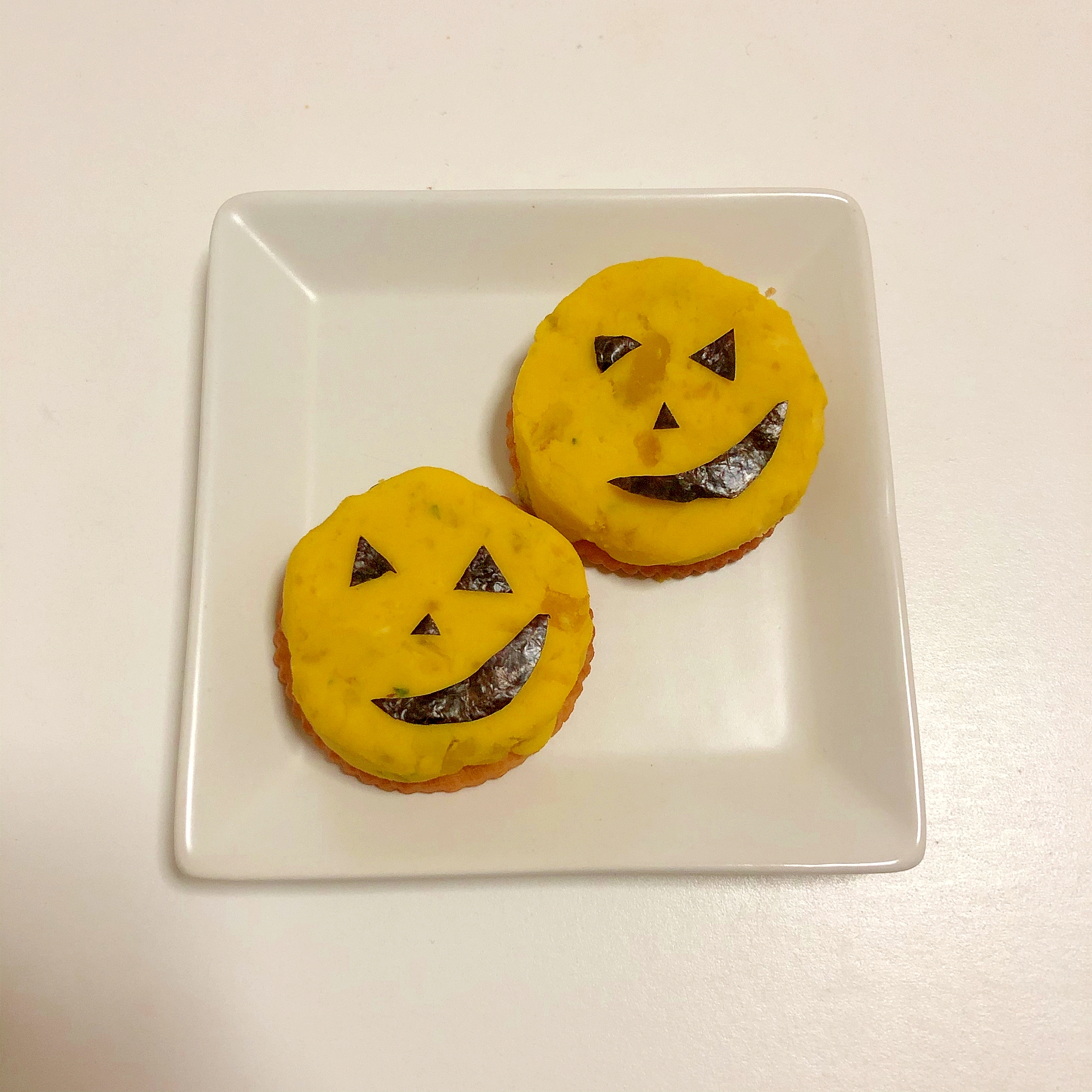 ハロウィン かぼちゃのリッツ レシピ 作り方 By まかろん 楽天レシピ