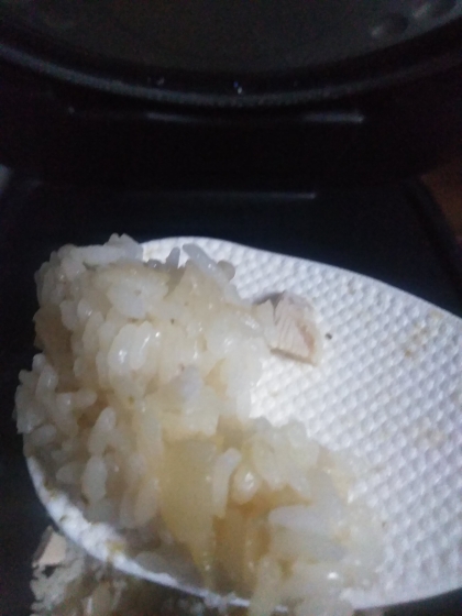 簡単美味しい！ツナと塩昆布の炊き込みご飯＊