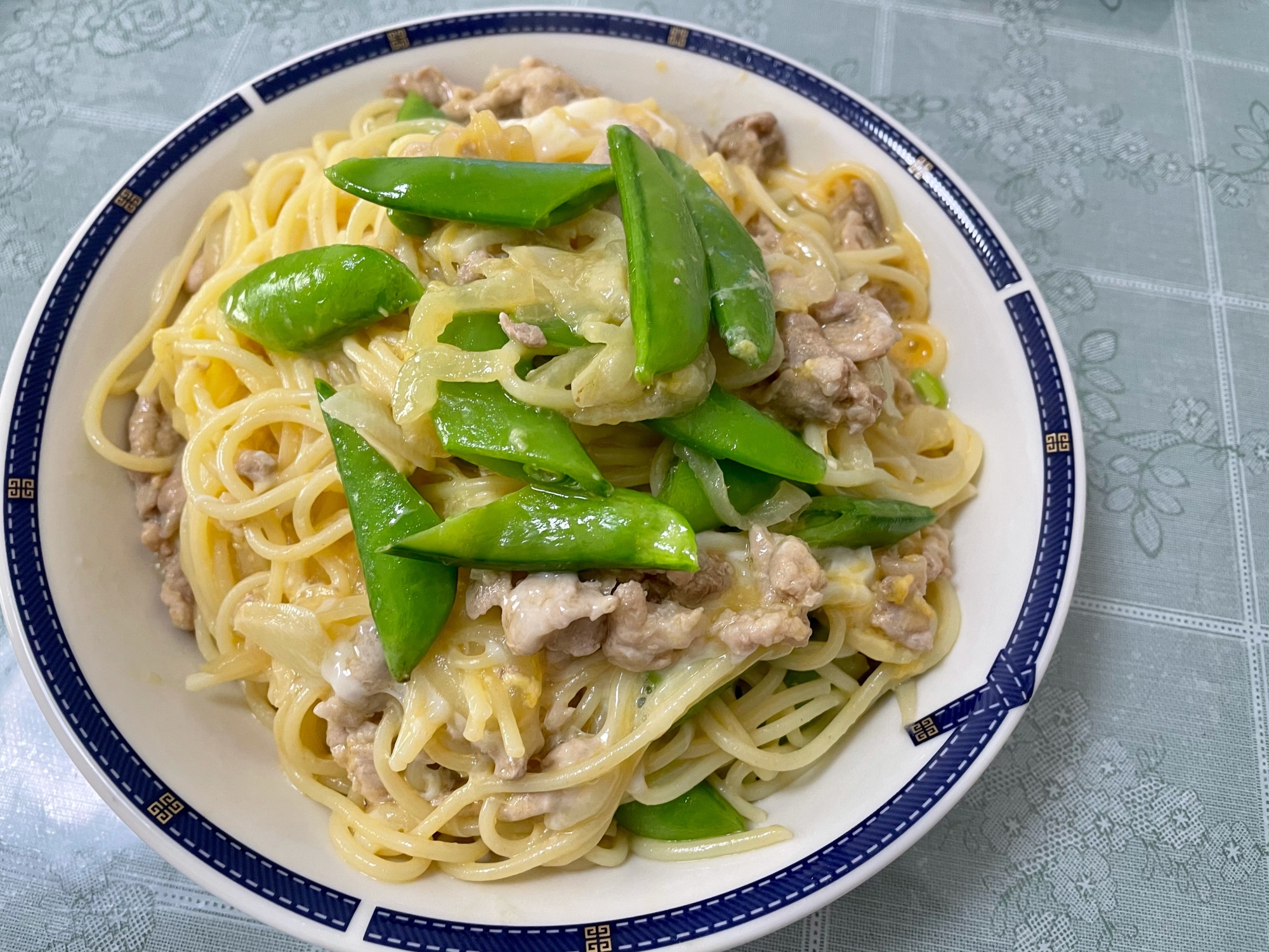 豚肉とスナップえんどうの春パスタ