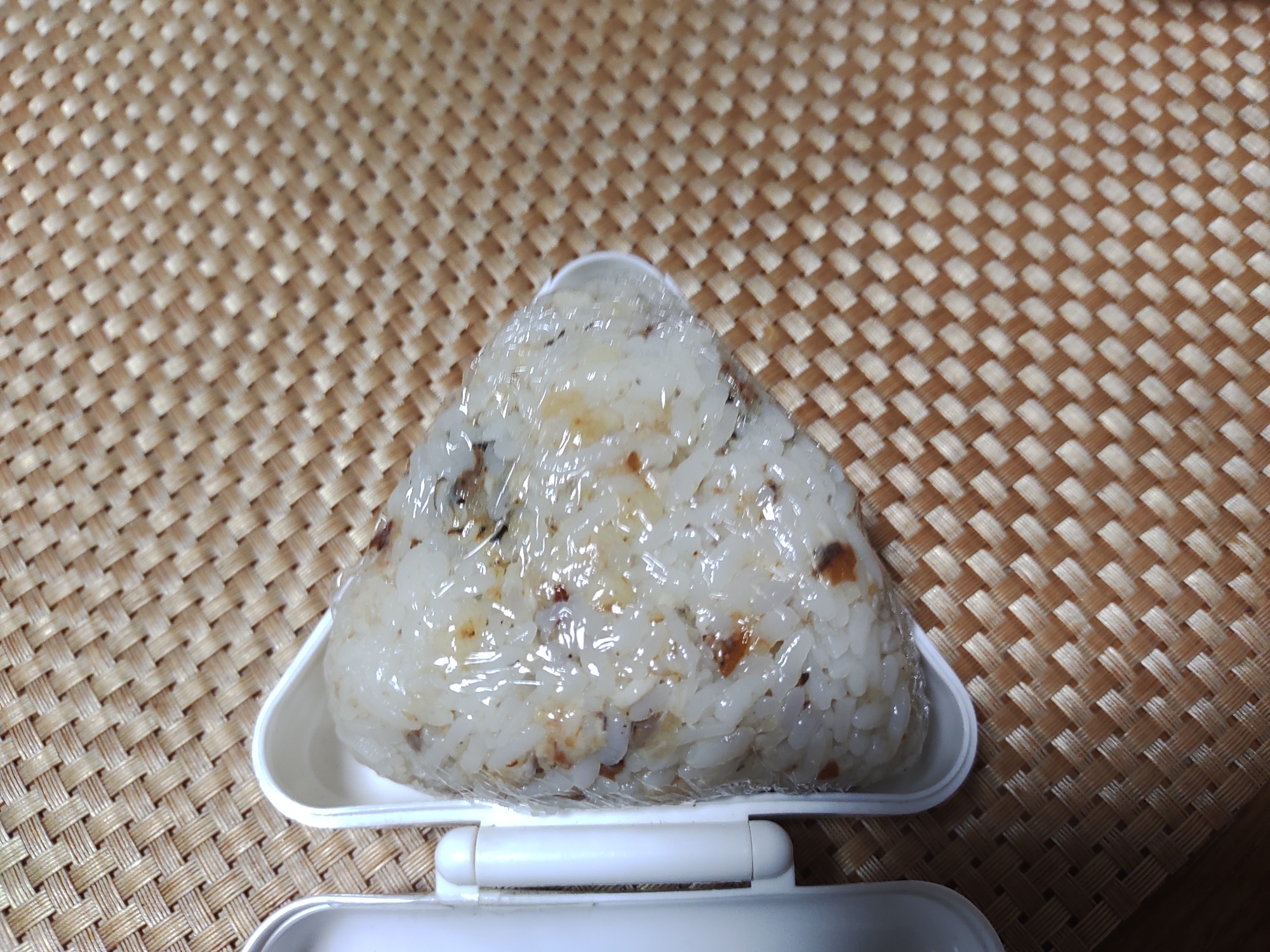 鯵の梅おにぎり