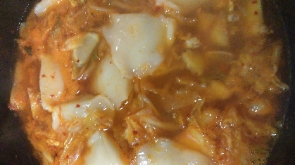 キムチスープの水餃子