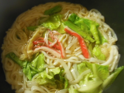 柚子香る♡冬野菜とかにかまの鍋焼きうどん