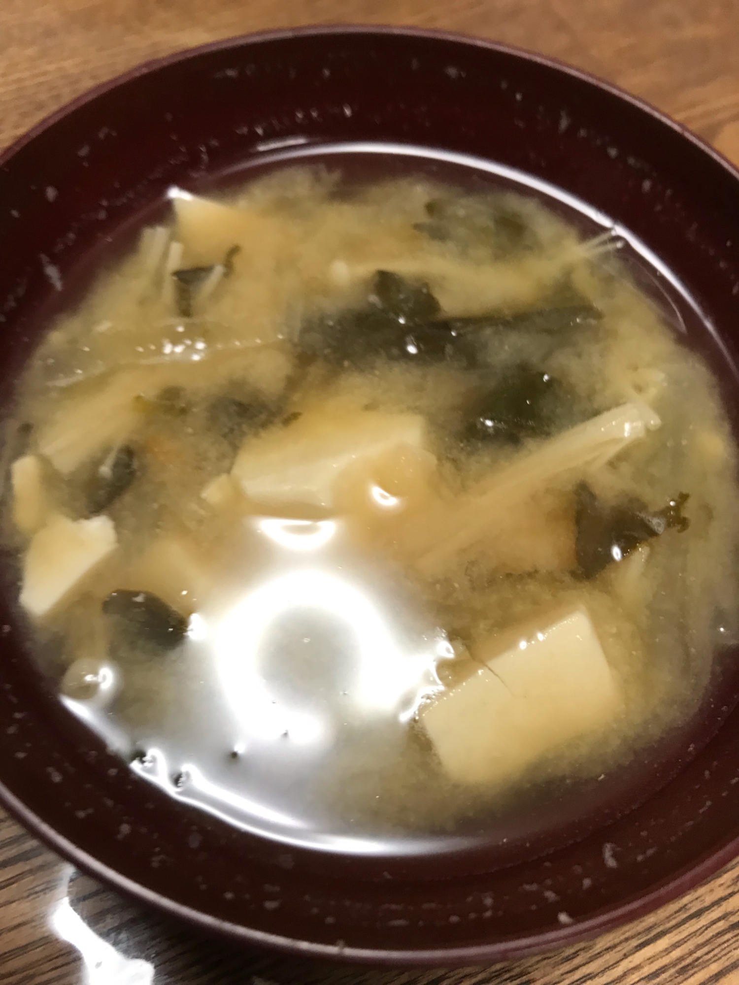 ほうれん草、えのき、大根、豆腐の味噌汁