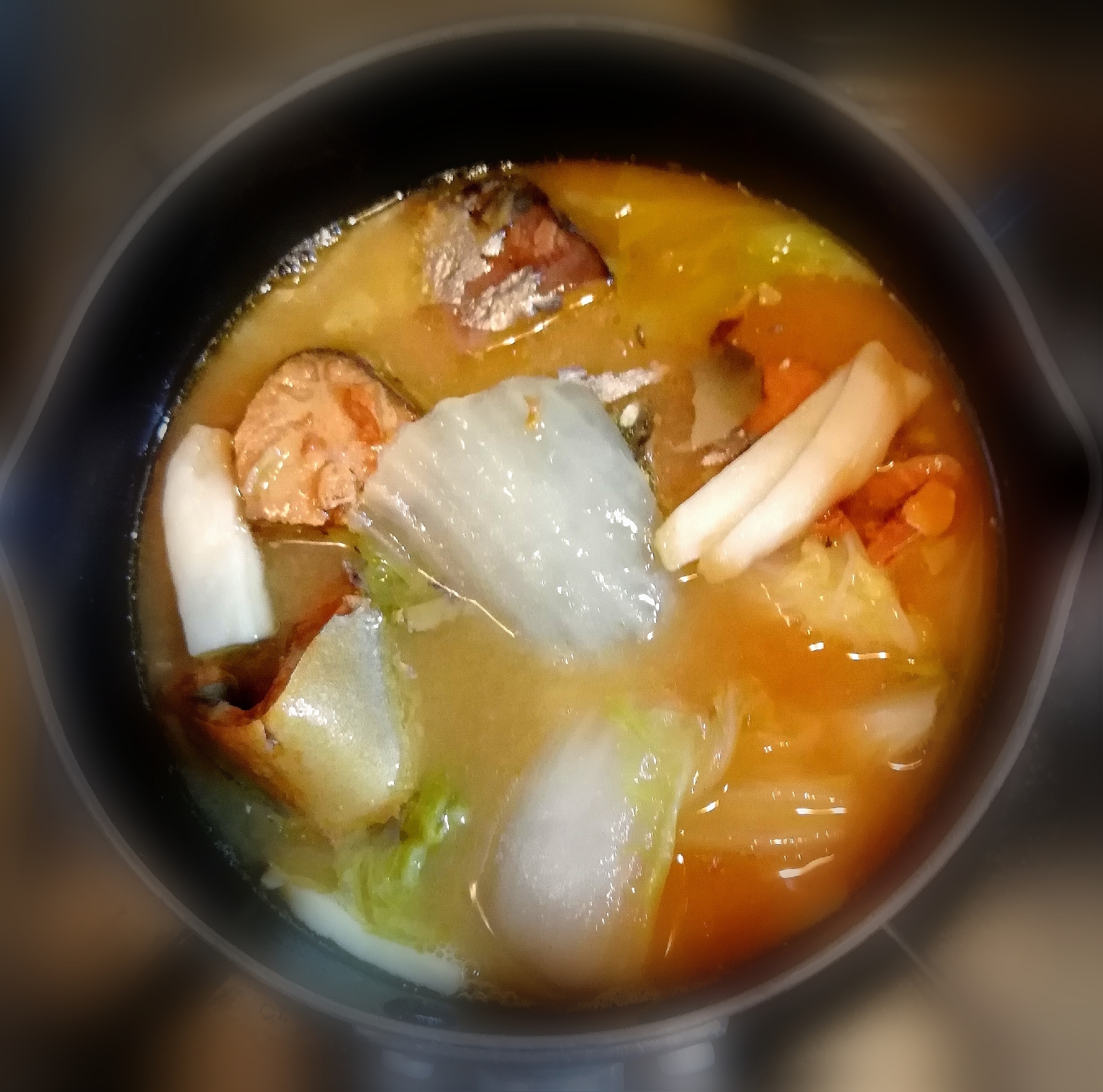 白菜と鯖味噌缶のスープ