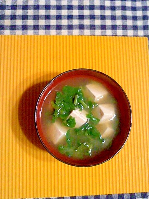 大根葉と豆腐の味噌汁♪