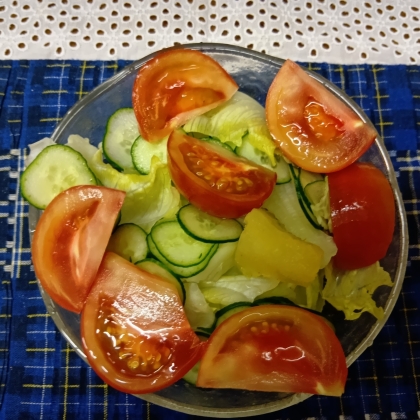 りんごや漬物♫サクサクサラダ