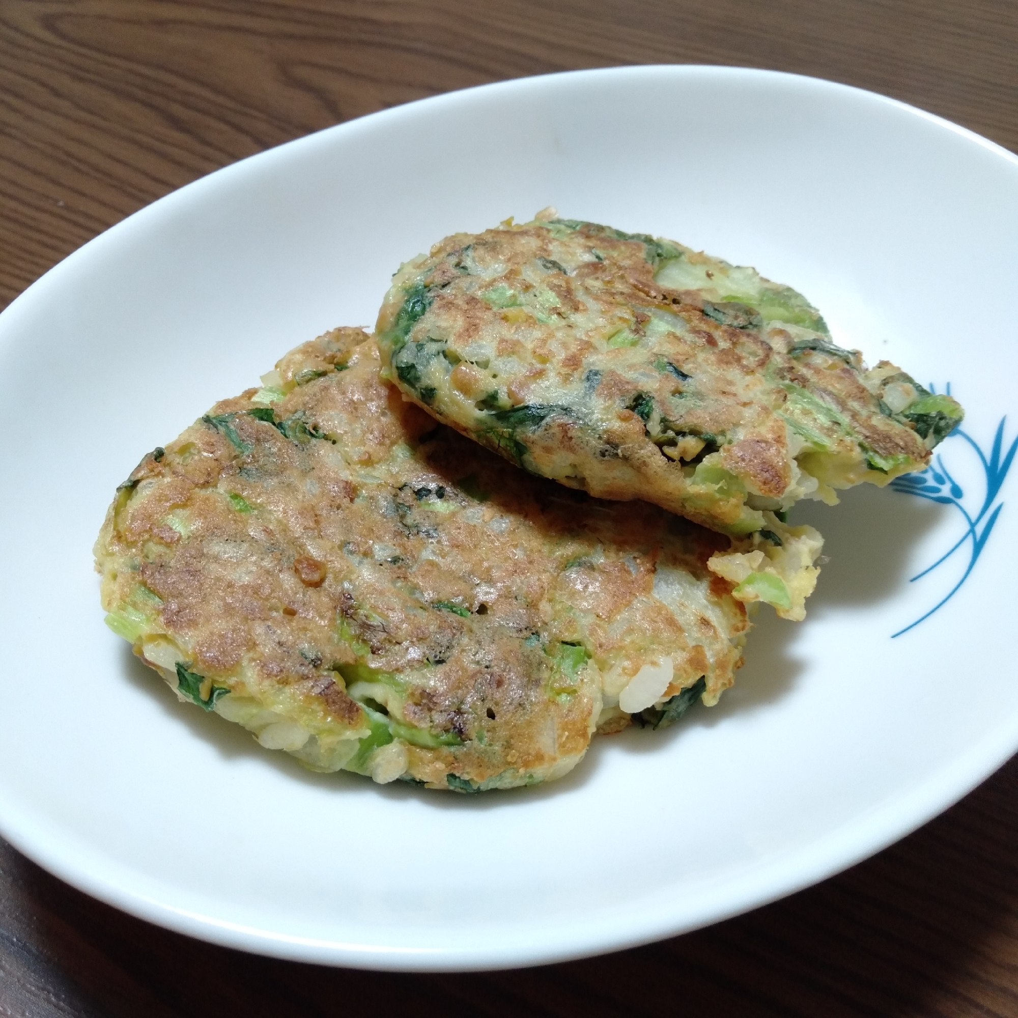 離乳食完了期　レタスとタアサイの納豆おやき