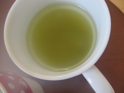 最近こちらの緑茶ばかり頂いてますヽ(・∀・)ﾉ♪
昨日の朝頂きました♡
旦那の分です～！