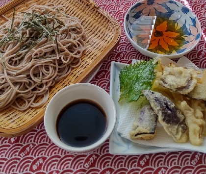 茄子と人参とピーマンとかき揚げの天ざるうどん☆