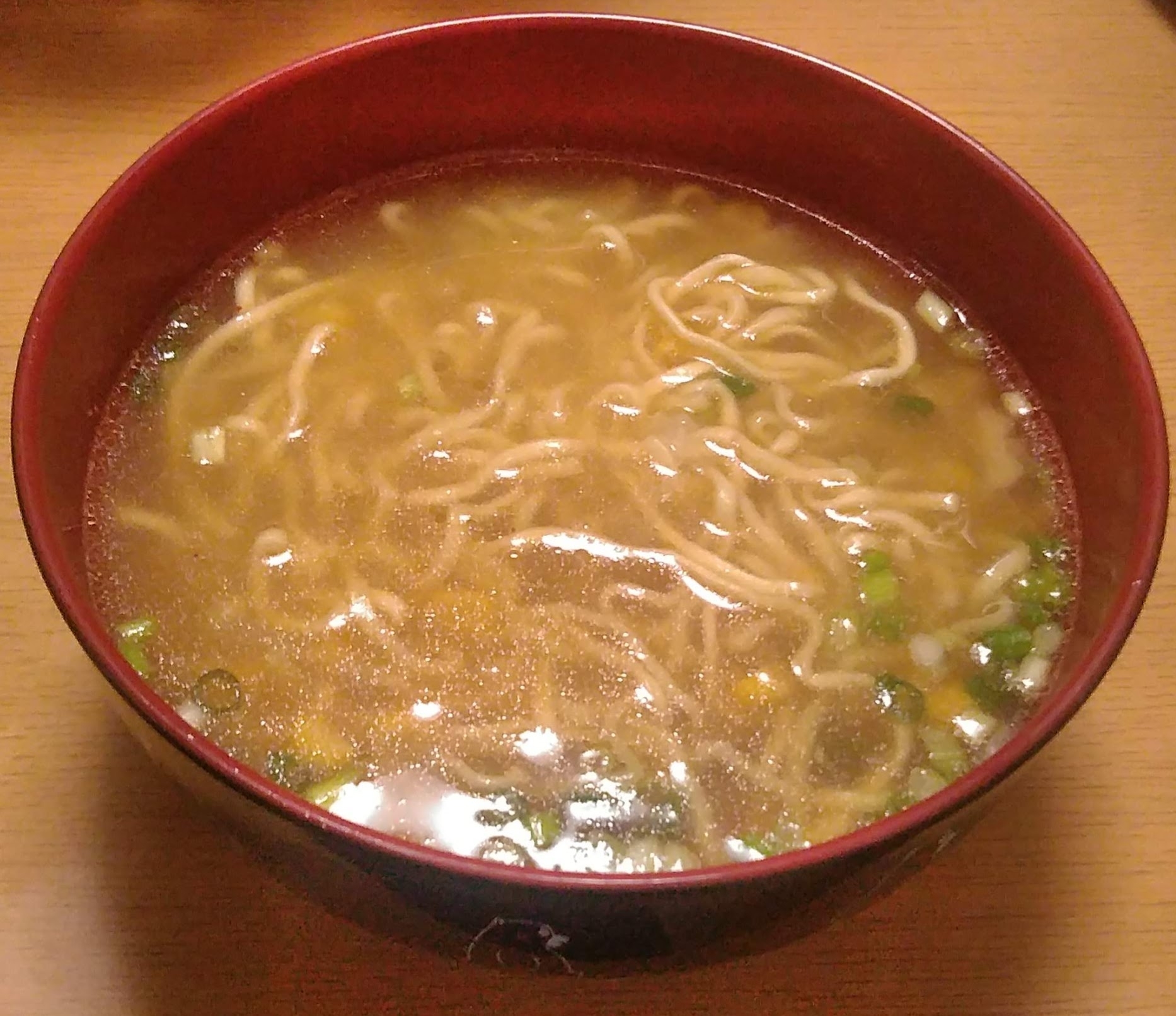 コーンとキャベツと小ネギの味噌ラーメン