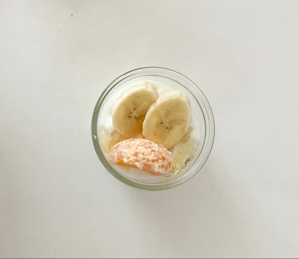 今日のヨーグルト♡バナナネーブルレーズン