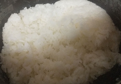冷めても硬くならない！炊飯器で作る白むしおこわ♪