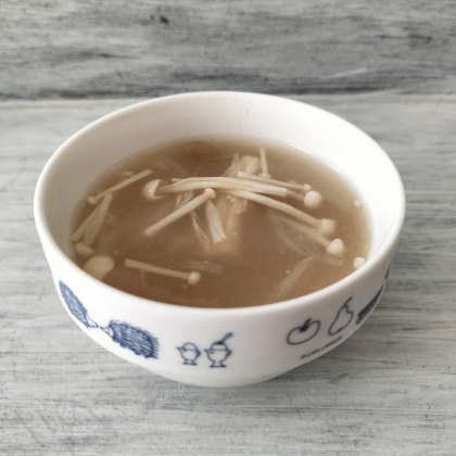 だいこんとえのきの味噌汁（昆布だし）