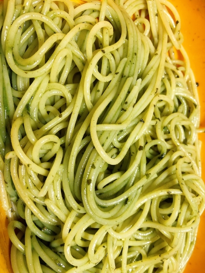 バジルソースを使って　《ジェノヴェーゼパスタ》