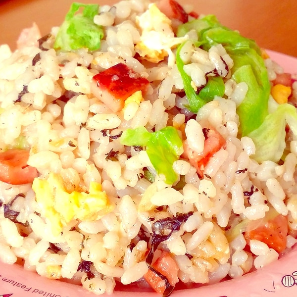 レタスがシャキシャキ 大葉ご飯で簡単チャーハン レシピ 作り方 By Yomogimotir 楽天レシピ レタスがシャキシャキ 大葉ご飯で簡単チャーハン レシピ 作り方 By Yomogimotir 楽天レシピ