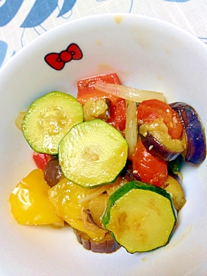 夏野菜いっぱいのラタトゥイユ
