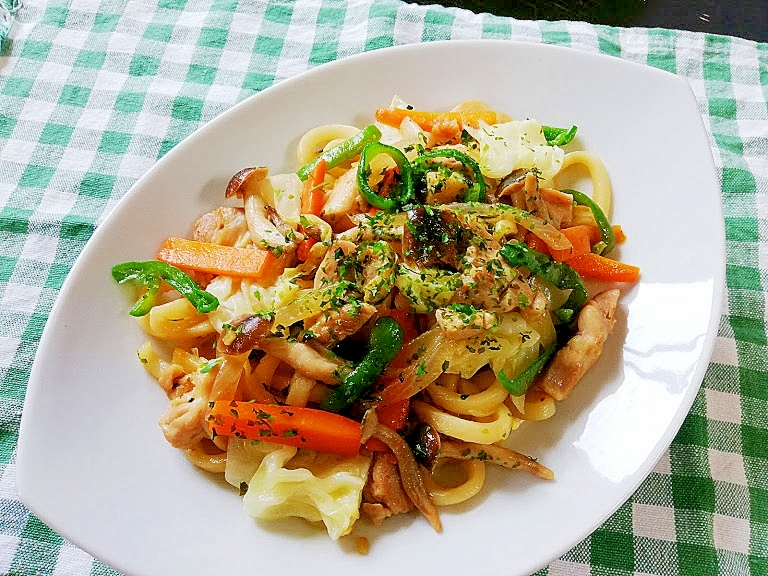 めんつゆで簡単♪野菜たっぷり焼うどん