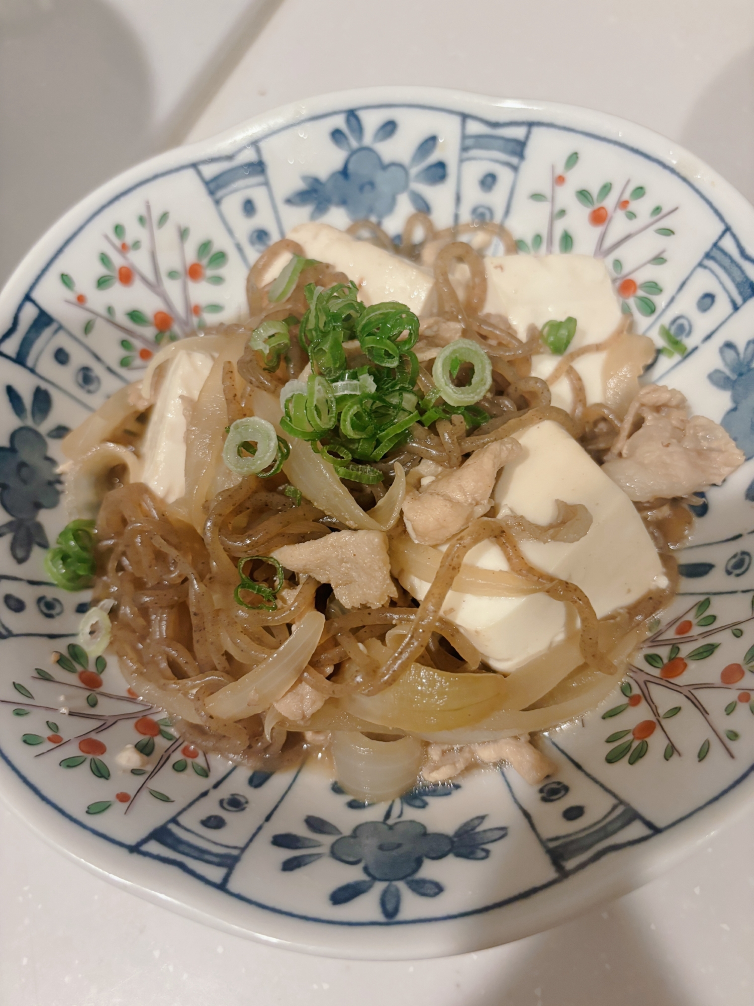 糸こんにゃく入り肉豆腐