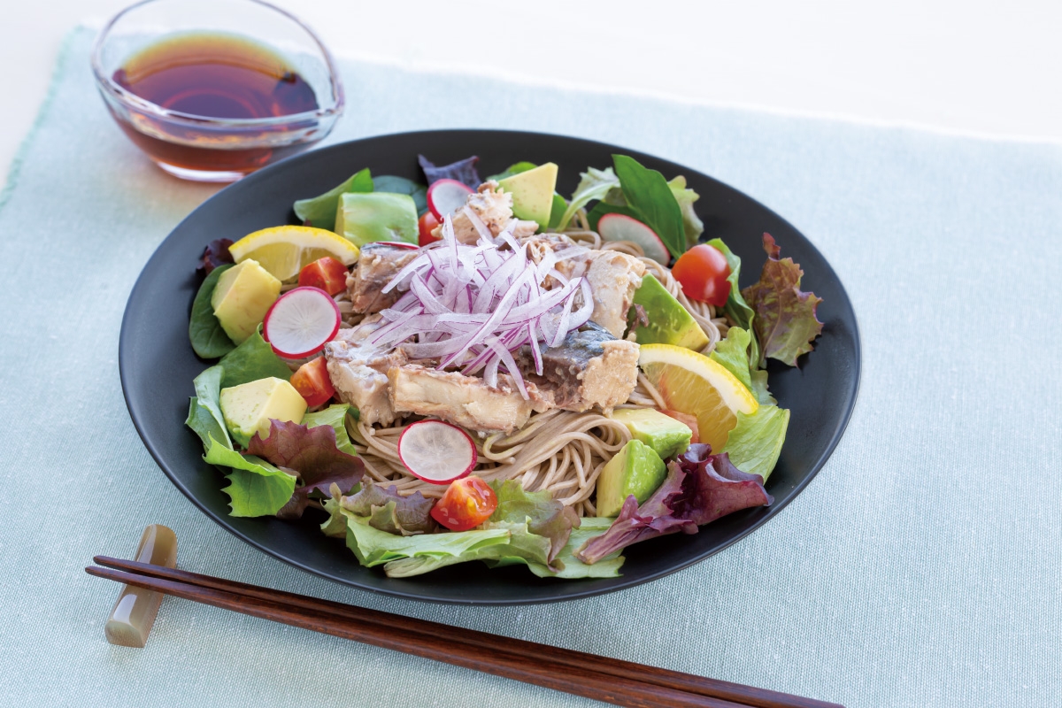 サバ缶のサラダ風まぜそば