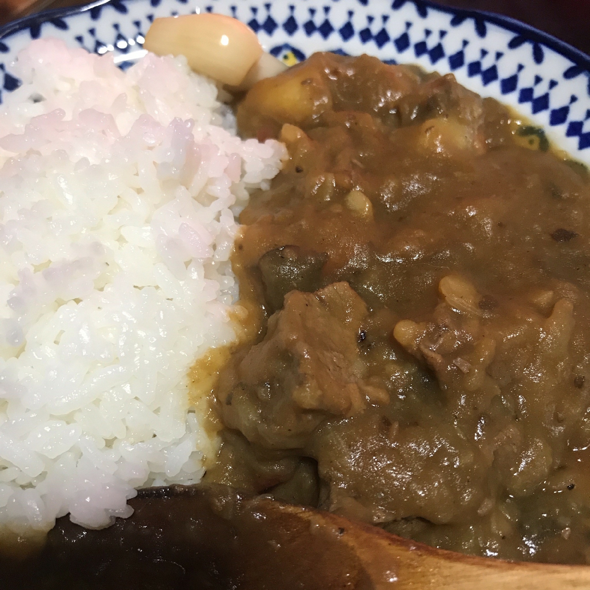 牛すじナスカレー