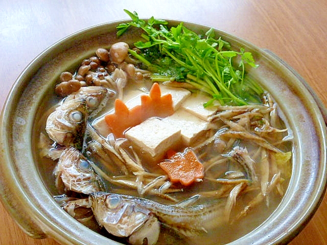 ハタハタのしょっつる風鍋 レシピ 作り方 By 身の茸335 楽天レシピ ハタハタのしょっつる風鍋 レシピ 作り方 By 身の茸335 楽天レシピ